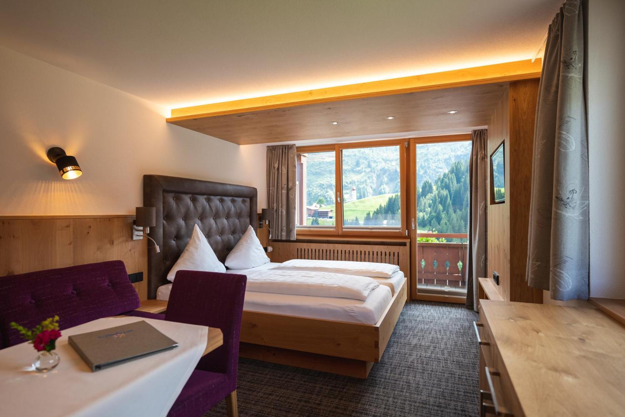 Hotel Alpenblume Дамульс Экстерьер фото