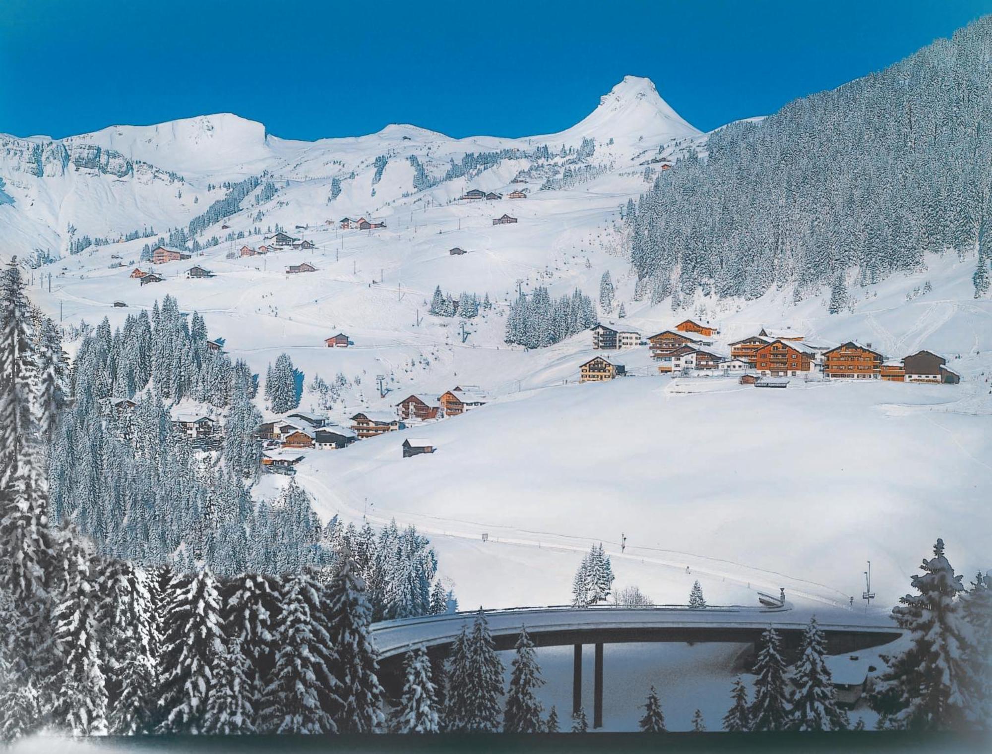 Hotel Alpenblume Дамульс Экстерьер фото
