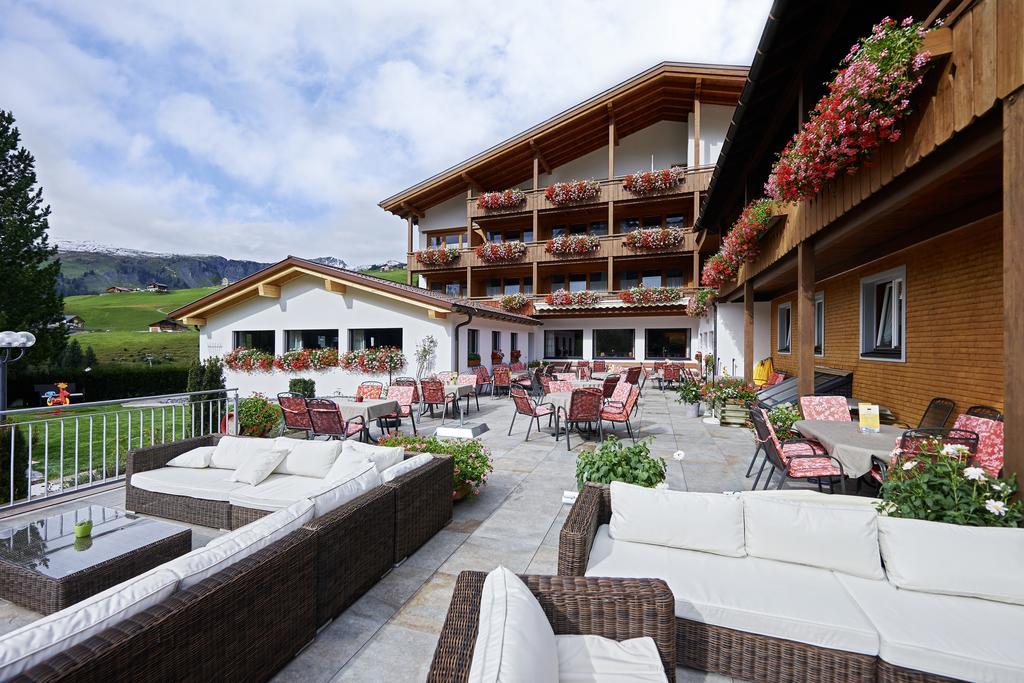 Hotel Alpenblume Дамульс Экстерьер фото
